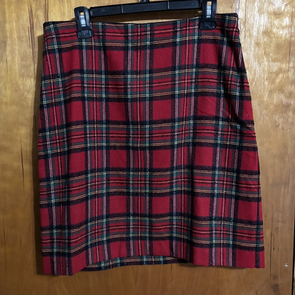 TALBOTS Plaid SKIRT Sz 10 Wool Blend Red Office Academia Career Side Zip Holiday